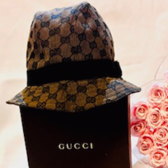 🌺Authentic Gucci Canvas Bucket Hat - Picture 3 of 7